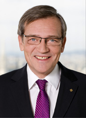 Prälat Univ.-Prof. Kan. Josef Weismayer